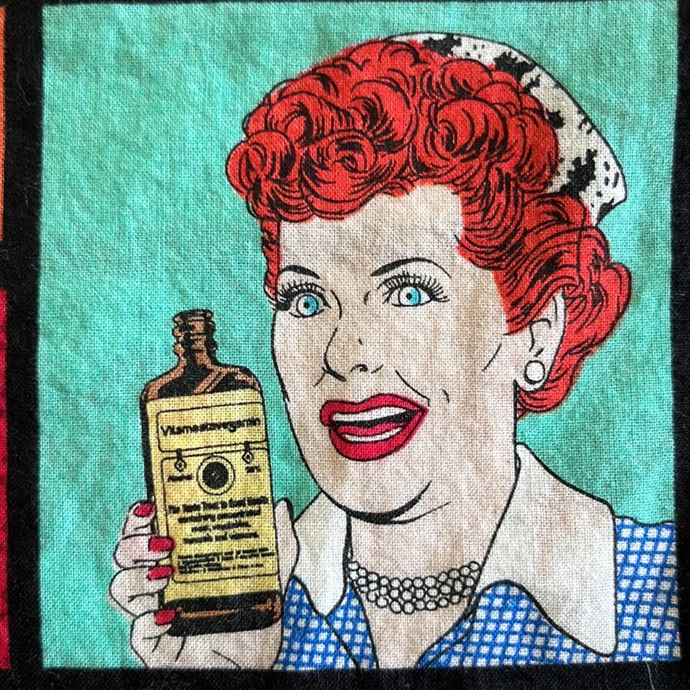 I Love Lucy 4 Panel Curtin and 2 Pillow Sham Set